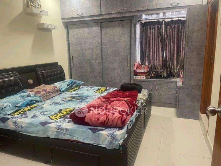 2 BHK Flat In Mahalakshmi Sree Vaibhav For Sale  In Gajularamaram