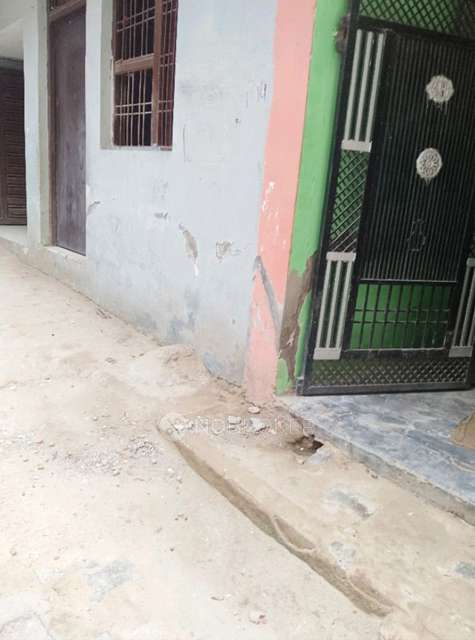 1 RK Flat In Standalone for Rent  In Sector 8, 