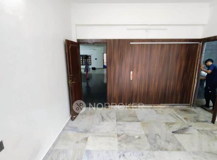 3 BHK Flat In Royal Pavilion Apartments For Sale  In Punjagutta 