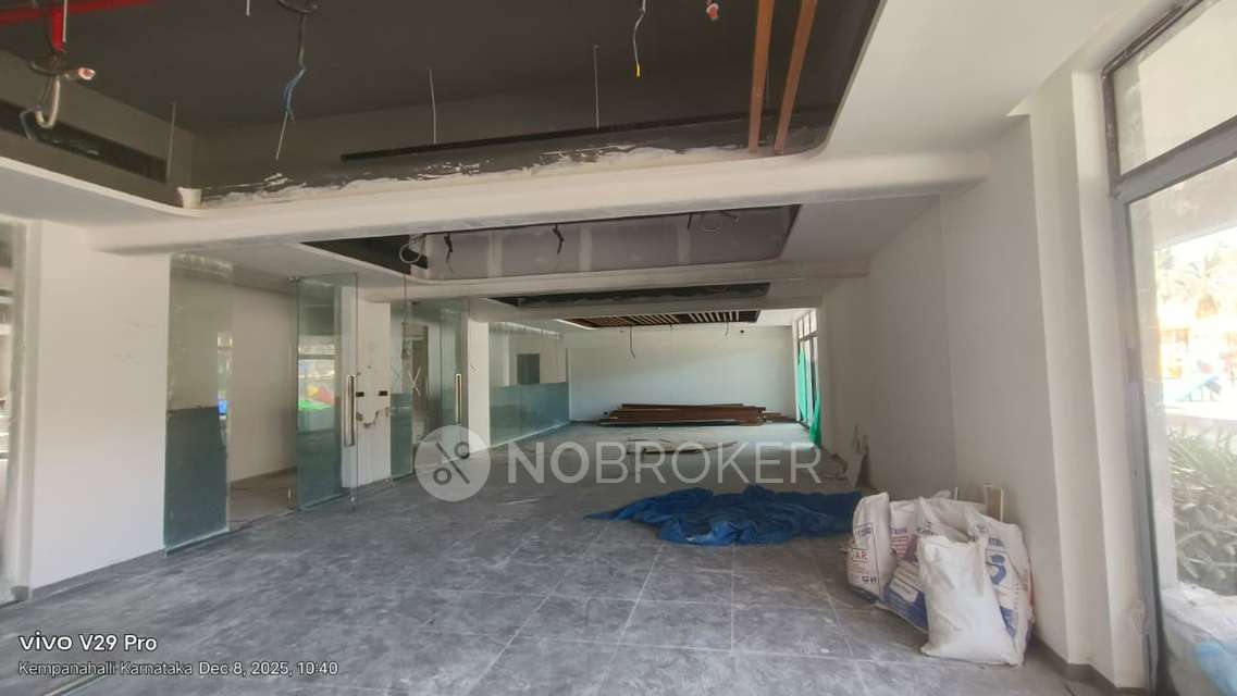 2 BHK Flat In Ajmera Lakeside Paradise For Sale  In Yelahanka