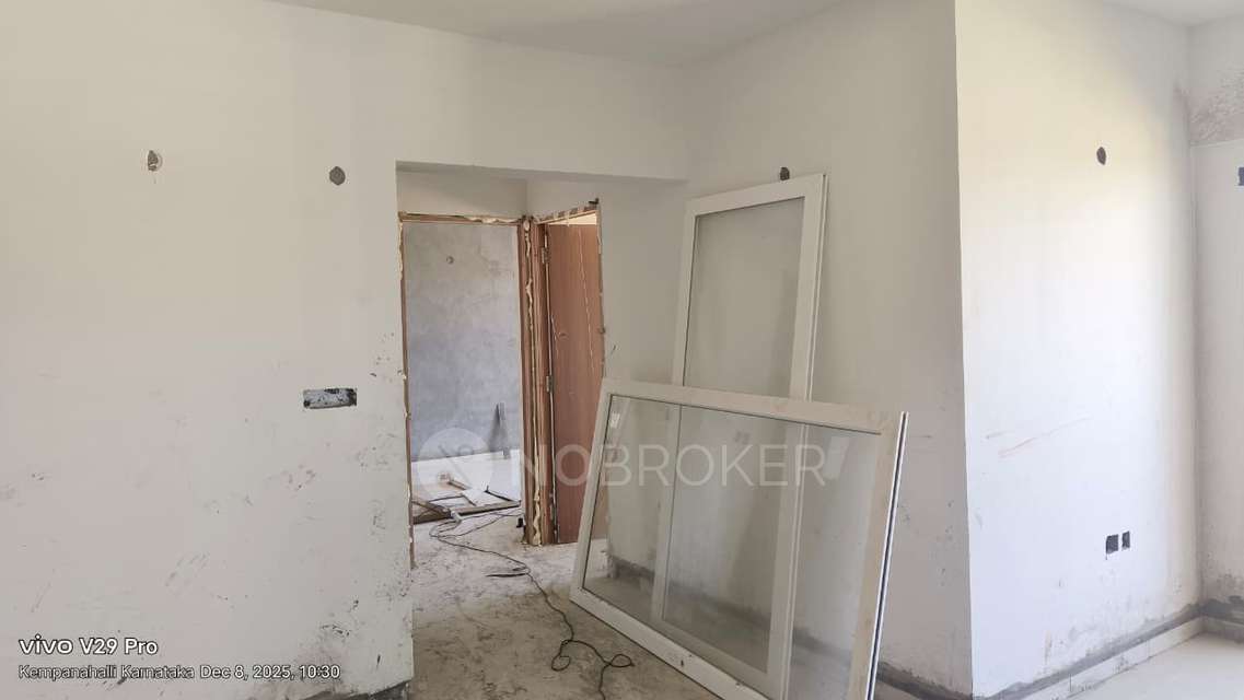 2 BHK Flat In Ajmera Lakeside Paradise For Sale  In Yelahanka