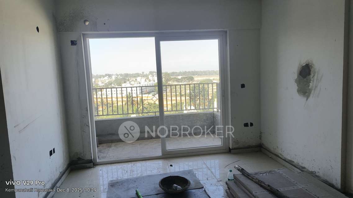 2 BHK Flat In Ajmera Lakeside Paradise For Sale  In Yelahanka