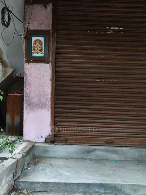 Shop in Vadapalani, Chennai for Rent 