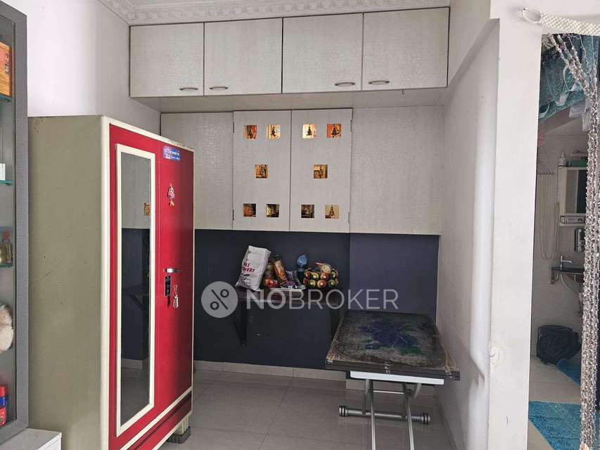 1 BHK Flat In Chitravani Chs For Sale  In Chitravani Building