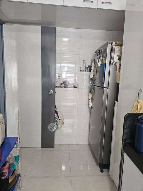 1 BHK Flat In Chitravani Chs For Sale  In Chitravani Building