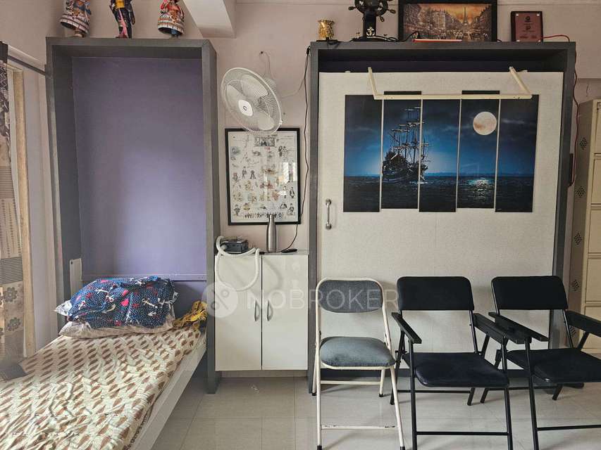 1 BHK Flat In Chitravani Chs For Sale  In Chitravani Building