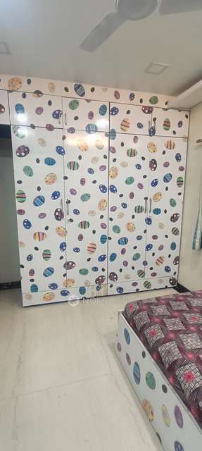 2 BHK Flat In New Sterling Apartment For Sale  In Santacruz West