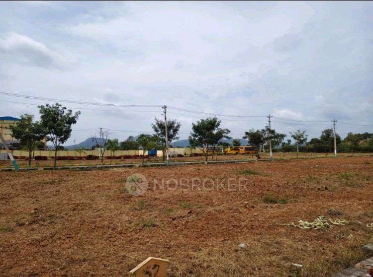Plot For Sale  In Oraiyan Sindooracity  In 241, Krishna Rajendra Rd, Near Indian Oil Petrol Bunk, Banashankari Stage Ii, Banashankari, Bengaluru, Karnataka 560070, India