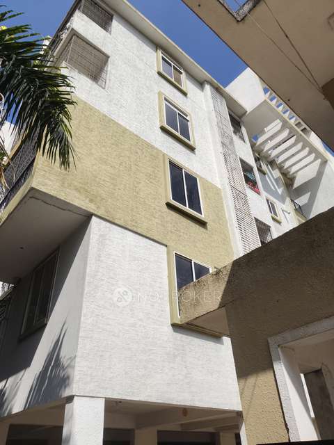 3 BHK Flat In Vijayas Vaibhav For Sale  In Rk Township, Yarandahalli