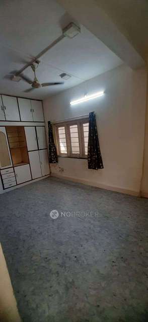 Shared Room for Female In 1 BHK  In Kothrud