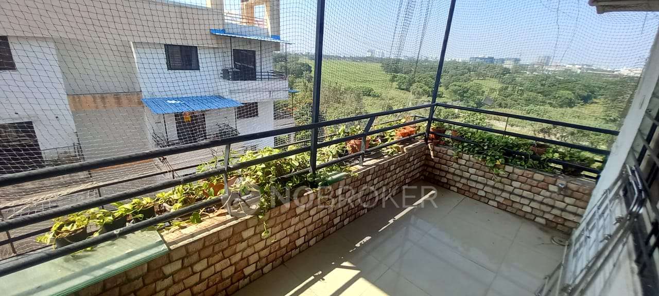 2 BHK Flat In Treasure Society  For Sale  In Pimple Gurav