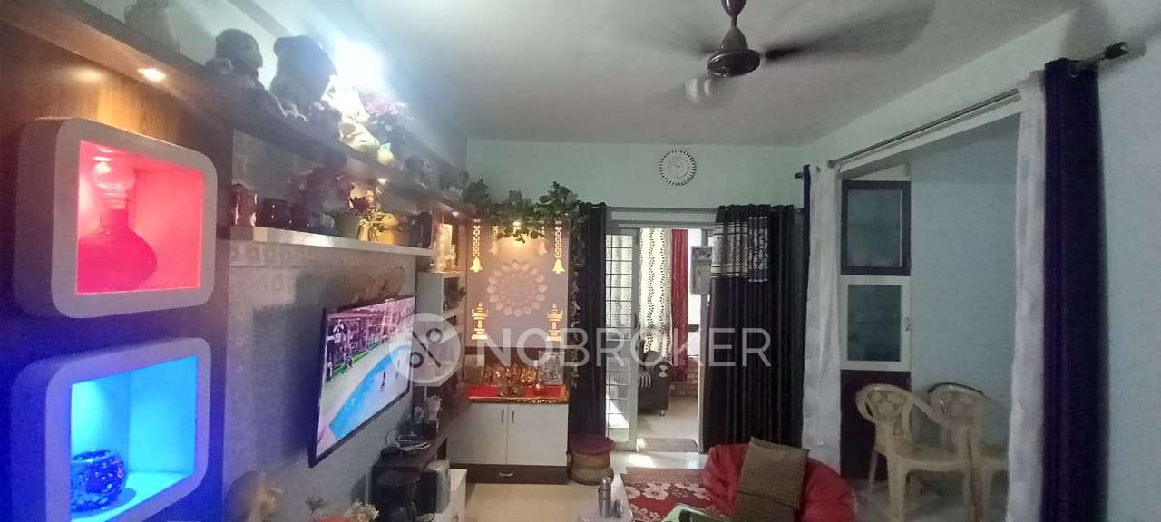2 BHK Flat In Treasure Society  For Sale  In Pimple Gurav