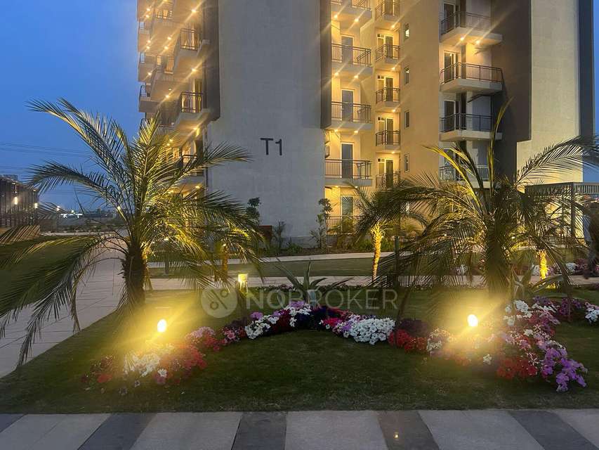 3 BHK Flat In Godrej Meridien Phase Iii, Gurgaon For Sale  In Godrej Meridien, Gurgaon