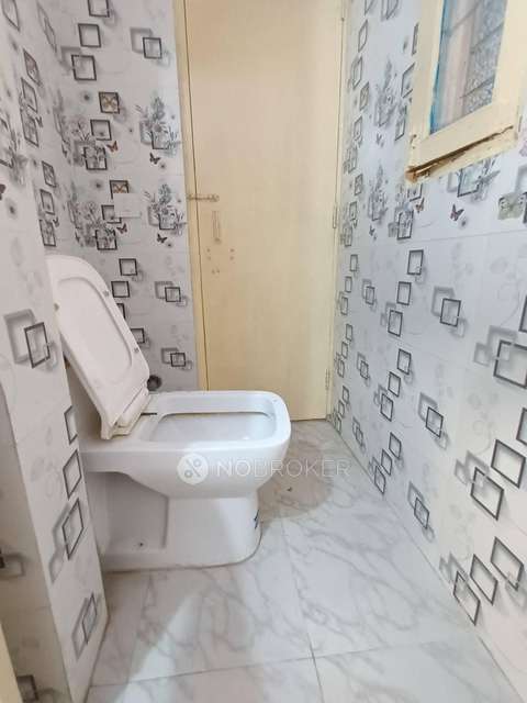 2 BHK Flat In Siddh Apartment For Sale  In Patparganj