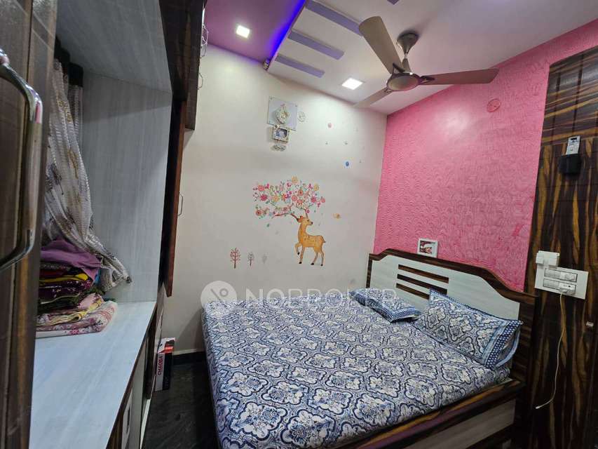 3 BHK Flat In Solanki Nivas For Sale  In Sv Lane