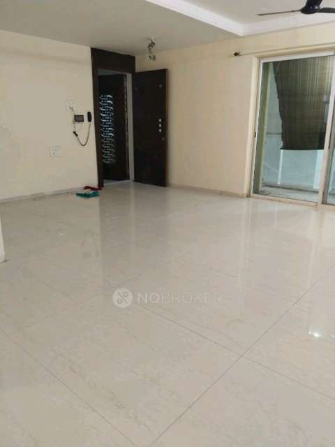2 BHK Flat In Gee Cee Cloud 36 for Rent  In Ghansoli