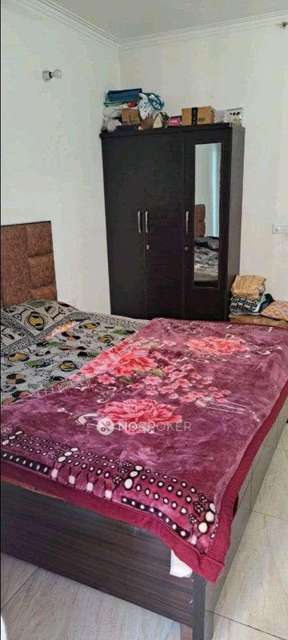 2 BHK Flat In 16th Park View For Sale  In Gaur Yamuna City