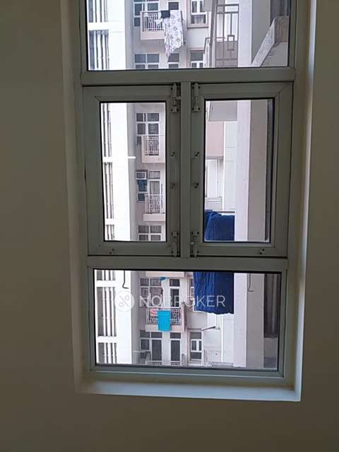 2 BHK Flat In Shree Vardhman Mantra For Sale  In Sector-67