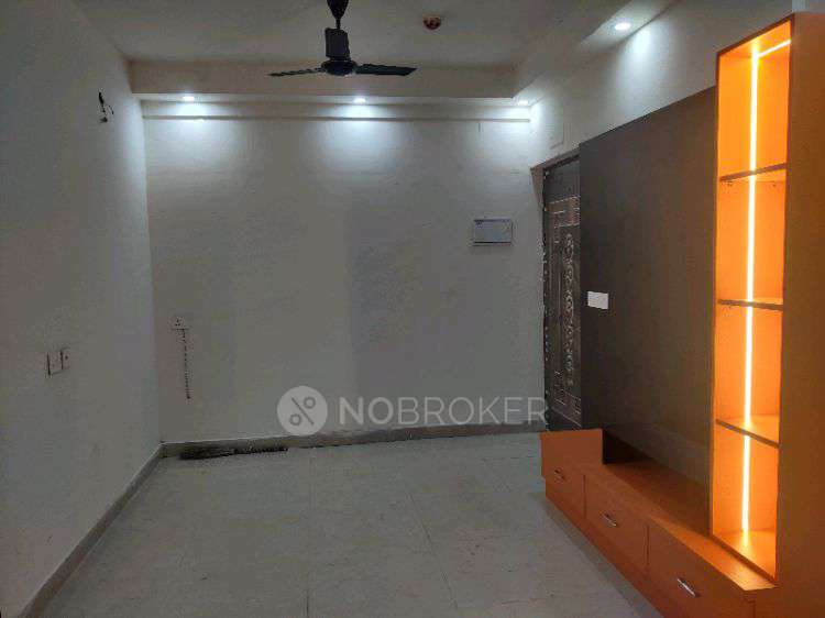 3 BHK Flat In Signature Global Golf Greens for Rent  In Sector 79
