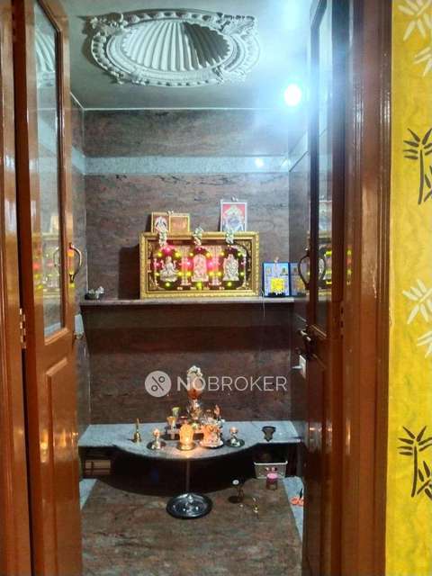 4+ BHK House For Sale  In Nayandhalli