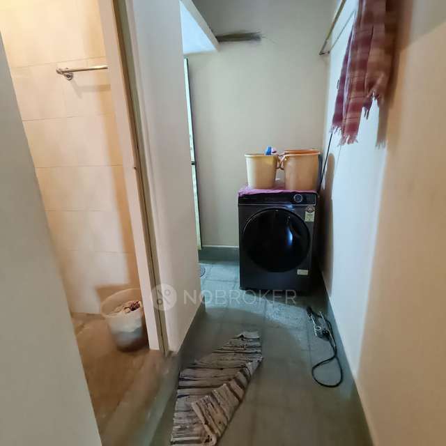 4+ BHK House For Sale  In Nayandhalli