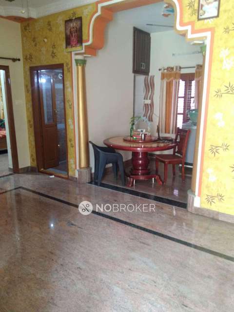 4+ BHK House For Sale  In Nayandhalli