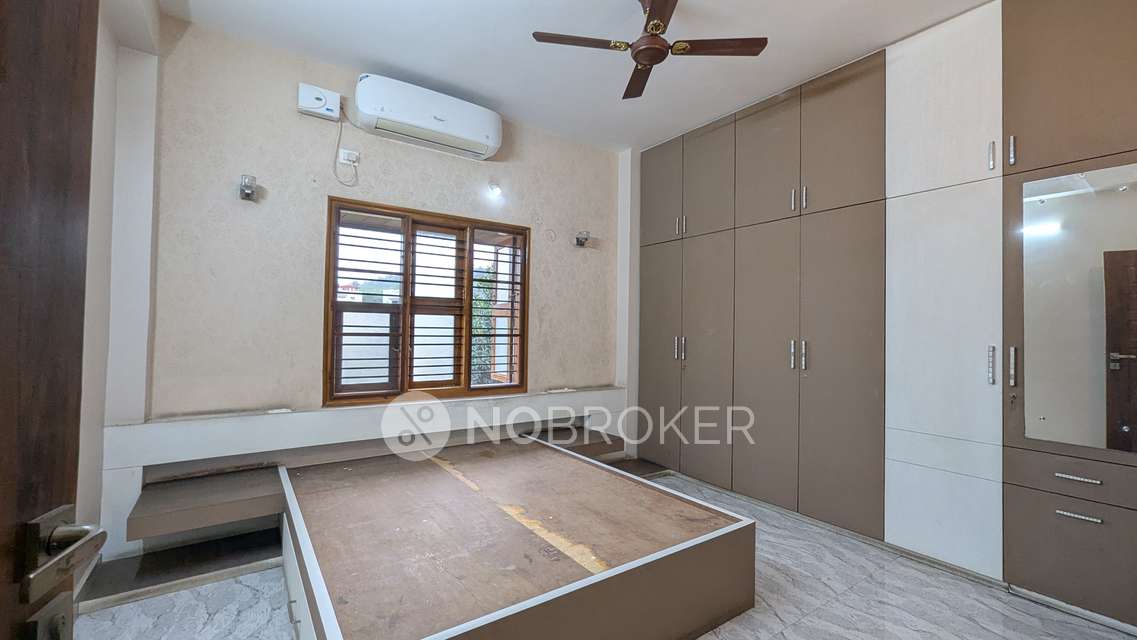 4+ BHK House For Sale  In Subramanyapura