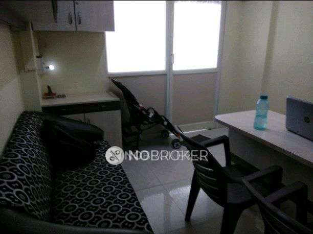 Shop in Hadapsar, Pune for sale 