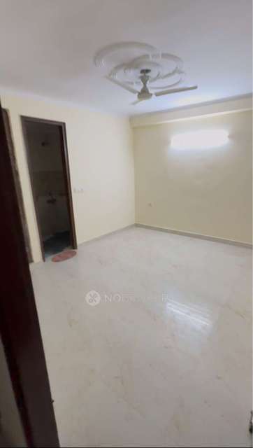 2 BHK House for Rent  In Maidangarhi