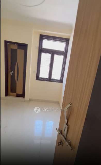 3 BHK Flat For Sale  In Mahavir Enclave