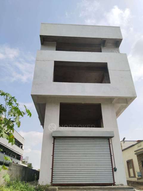 Showroom in Gram Panchayat Ambethan, Pune for Rent 