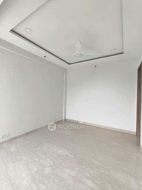 3 BHK Flat In Ambience Creacions For Sale  In Sector 22