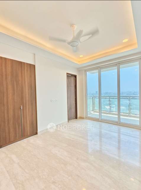 3 BHK Flat In Ambience Creacions For Sale  In Sector 22