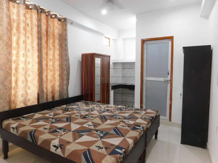 PG for Anyone in Sector 104