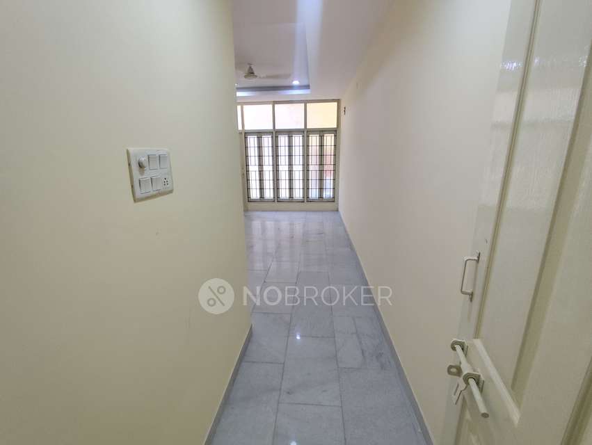 2 BHK Flat In Mariyam Apartment For Sale  In Upperpally