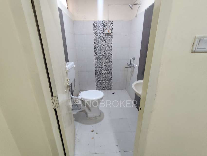 2 BHK Flat In Mariyam Apartment For Sale  In Upperpally