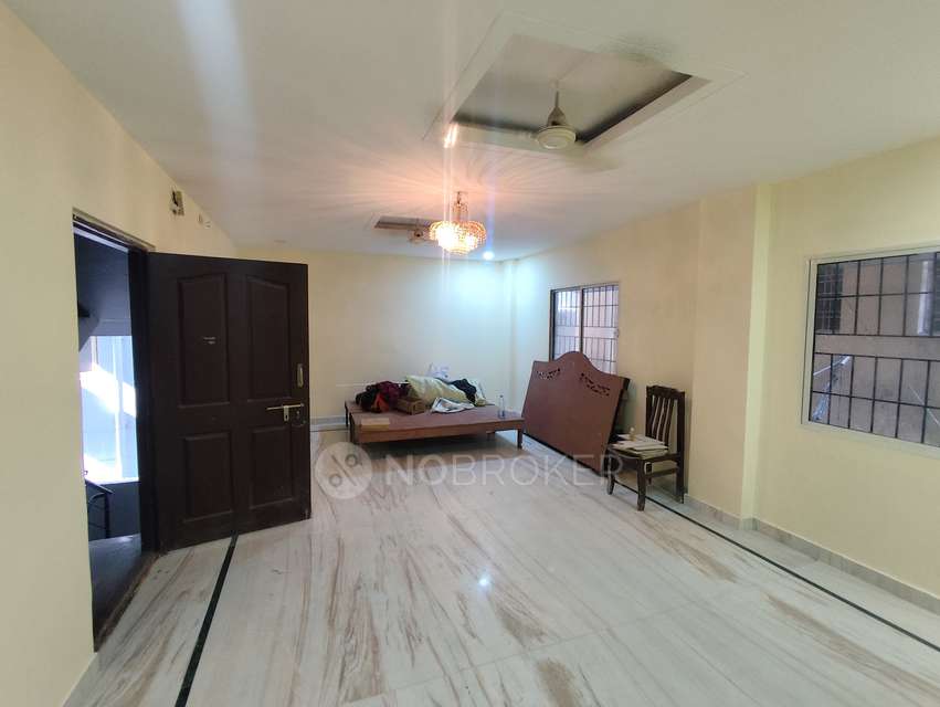 2 BHK Flat In Mariyam Apartment For Sale  In Upperpally