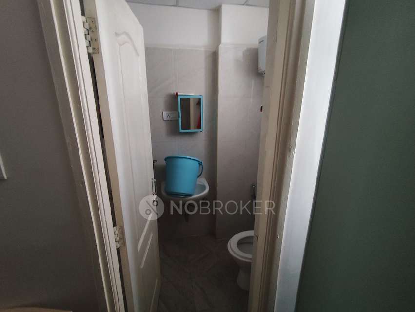 2 BHK Flat In Jains Salzburg Towers For Sale  In  Bandlaguda Jagir