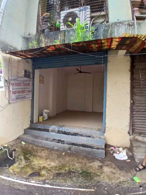 Retail in Tisai Mata Mandir, Mumbai for sale 