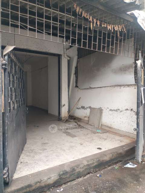 Shop in Vile Parle East, Vile Parle, Mumbai for Rent 