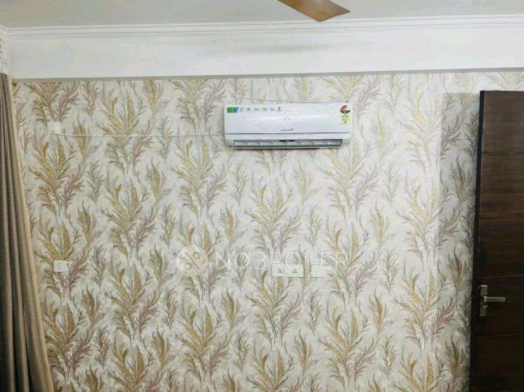 2 BHK Flat for Rent  In Vasant Kunj Enclave