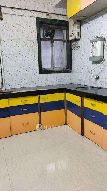 1 RK Flat In Mangesh Mahalaxmi Society For Sale  In Mulund West