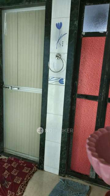 1 RK Flat In Mangesh Mahalaxmi Society For Sale  In Mulund West