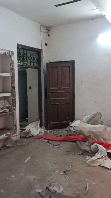 Office Space in Paharganj, Delhi for Rent 