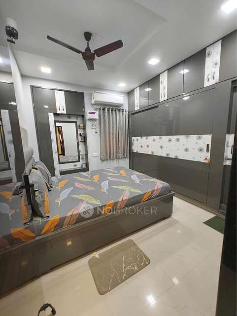 3 BHK Flat In Hari Om Nivas For Sale  In Virugambakkam