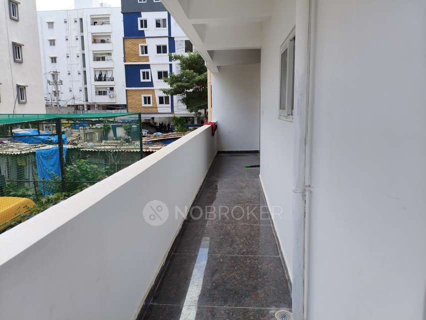 2 BHK Flat In Shiva Residency For Sale  In Kondapur