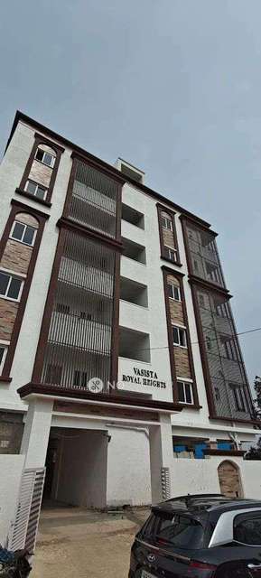 3 BHK Flat In Vasista Royal Heights For Sale  In Gundlapochampally
