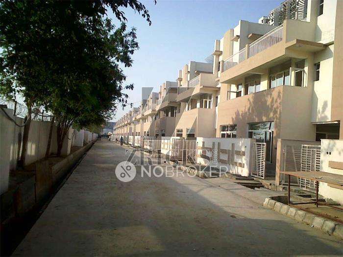 3 BHK Villa In Supertech Czar Villas For Sale  In Omicron I