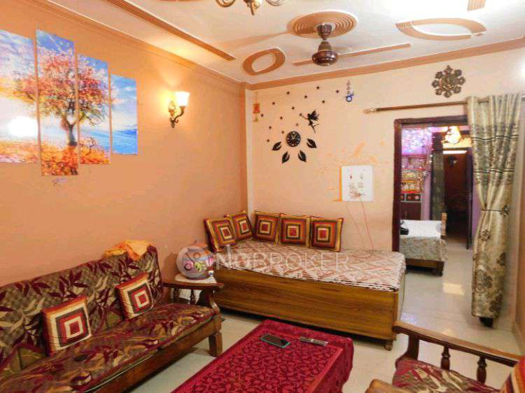 Commercial Property in Uttam Nagar East, Uttam Nagar, Delhi for sale 