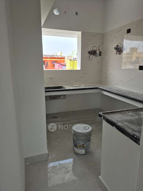 2 BHK Flat In Golden Frost For Sale  In Cholambedu